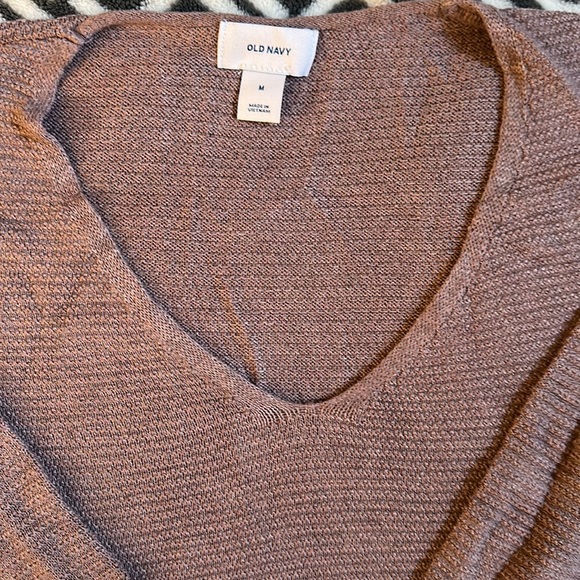 Old Navy Womens Medium V-Neck Sweater - Picture 2 of 5
